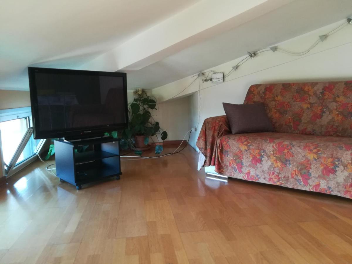 Mansarda Raggio Di Sole Bed & Breakfast Verona Luaran gambar